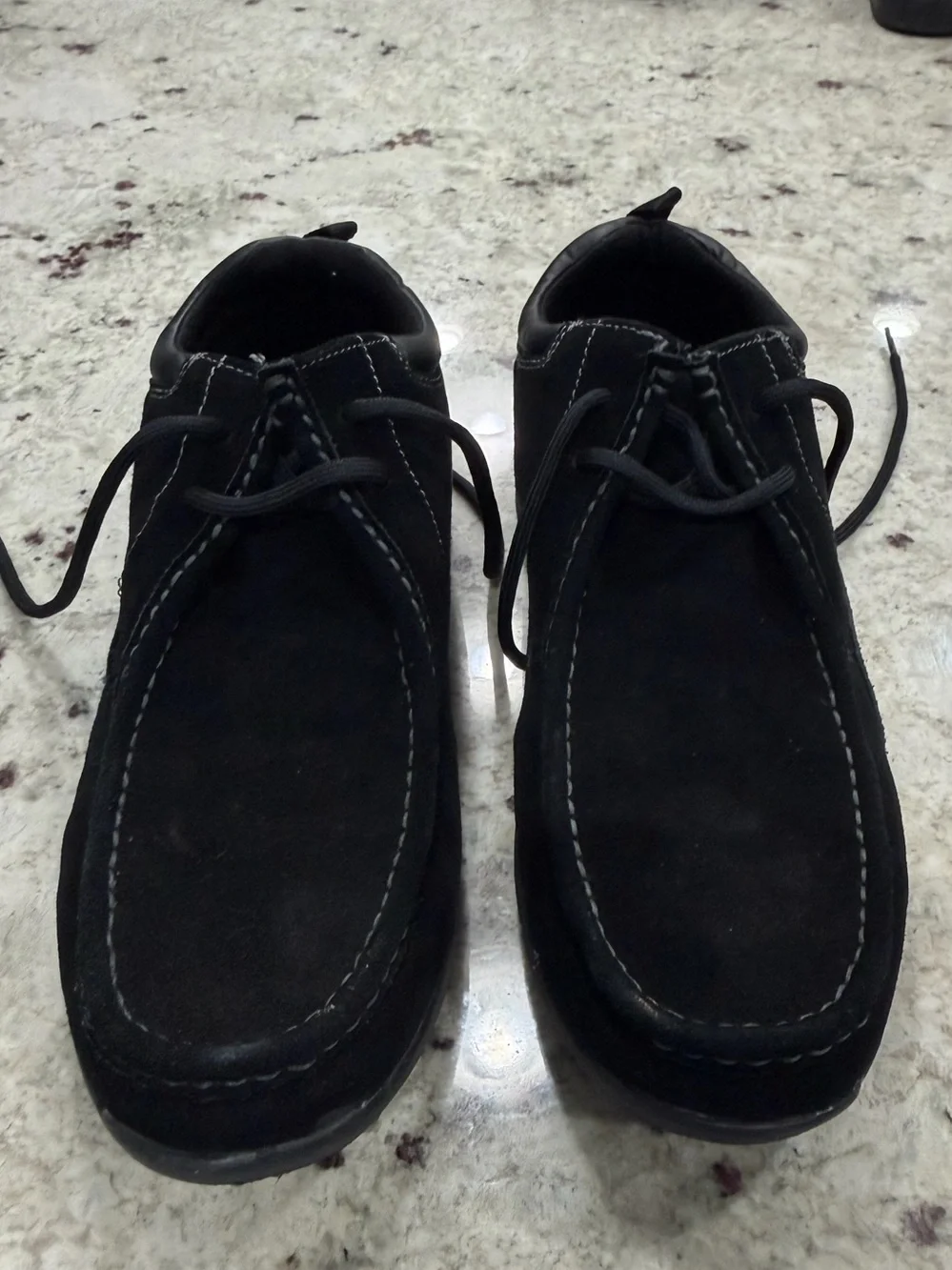 Wrangler Black Suede Chukka Boots with Contrast Stitching Size 13